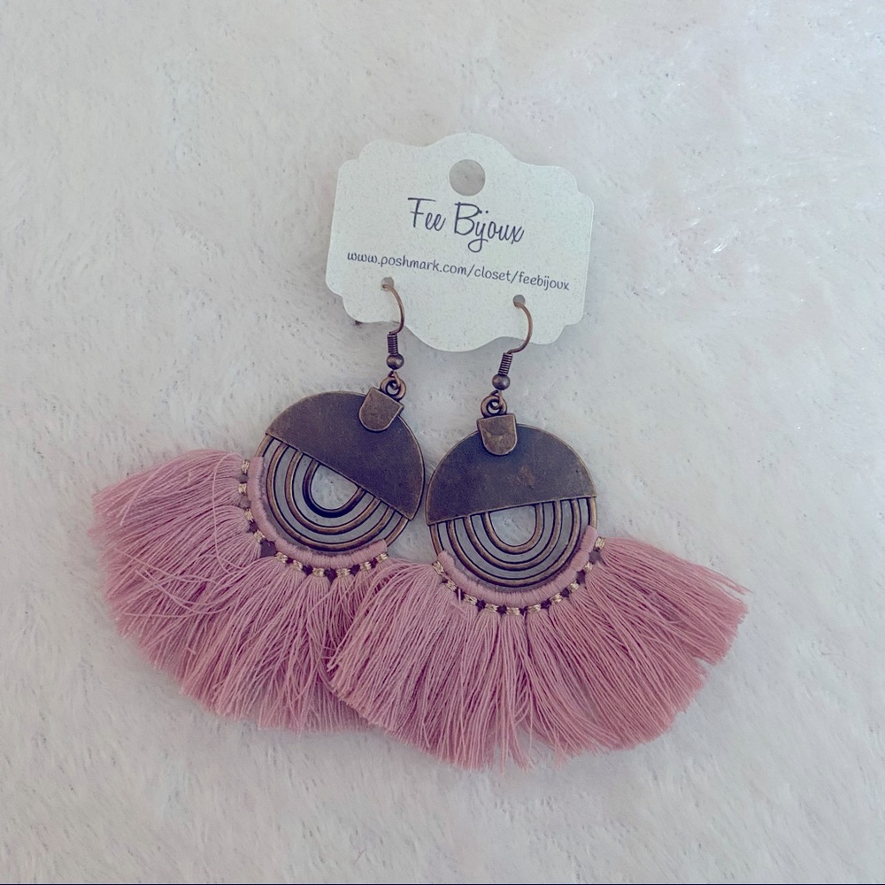 Statement Earrings ✨